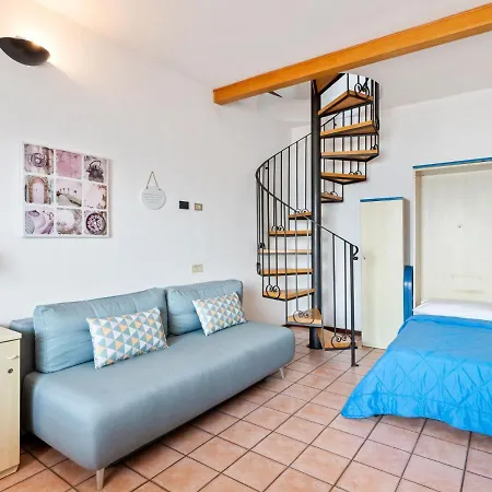 Captivating In Near The Sea *