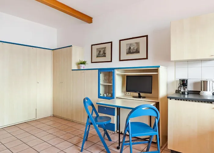 Captivating In Near The Sea בית נופש