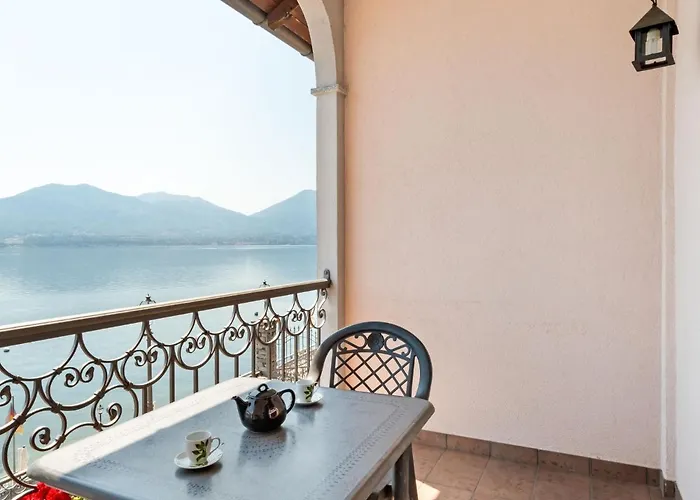 בית נופש Captivating In Near The Sea