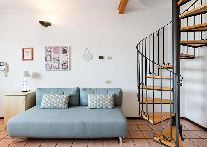 Captivating In Near The Sea 펜션 오게비오