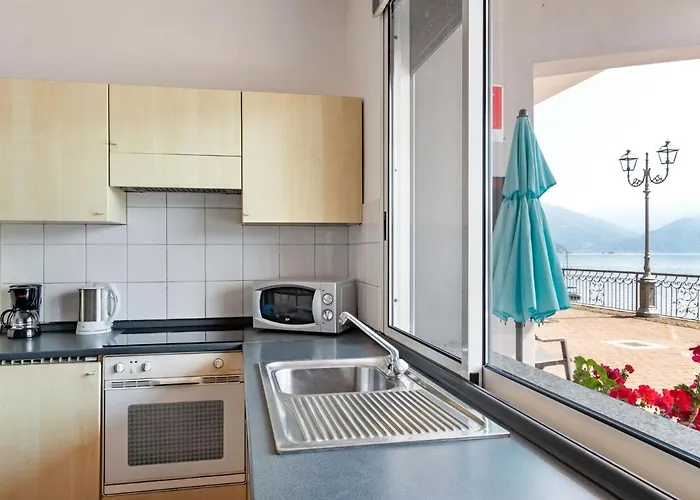 Captivating In Near The Sea *